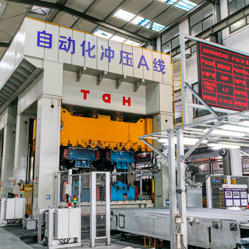 Automatic-stamping-line