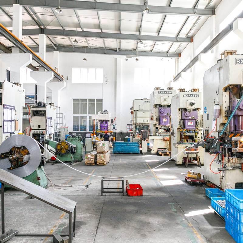 Continuous-stamping-equipment